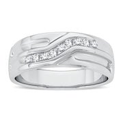 14K 0.15CT Diamonf Band
